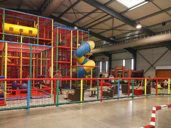 Espace jeux kidooland au Complexe de Brive