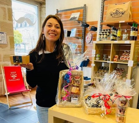 Examples of garnished baskets presented by Camille that you can find at the Lighthouse, the reception of the Brive Tourist Office